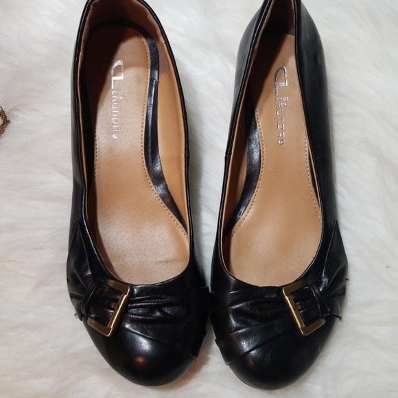 cl by laundry wedge bootie